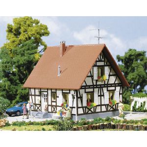 Faller 130222 Half-timbered house, H0