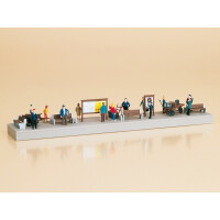 Auhagen 11339 Platform equipment with figures, H0