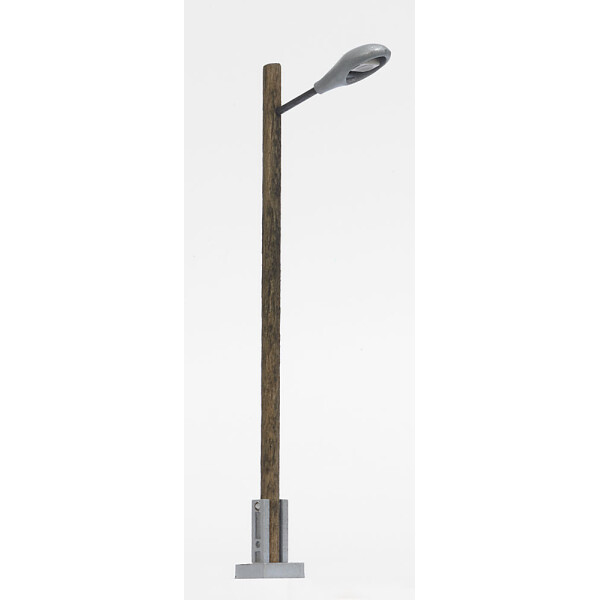 Busch 8734 Street Lamp on Wooden Pole, TT