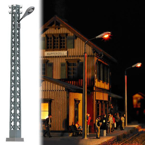 Busch 4131 Lampadaire avec mât, H0