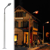 Busch 4137 Lampadaire avec mat en béton, H0