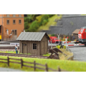 Noch 14308 Small Track House, laser-cut, H0
