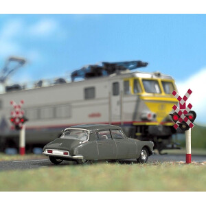 Busch 5968 Bahnübergang Belgien, H0