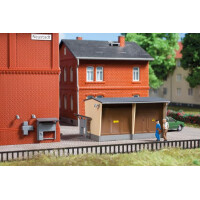 Auhagen 13338 Trafostation mit Zubehör, TT