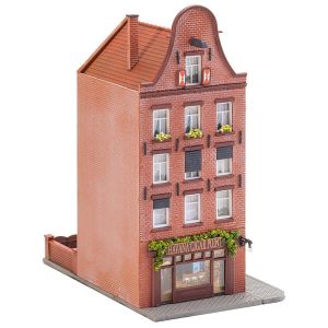 Faller 232335 Old town house with cigar shop, N