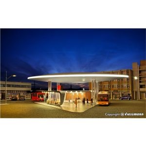 Kibri 39006 Bus terminal Halle/Saale main building incl. LED lighting, H0