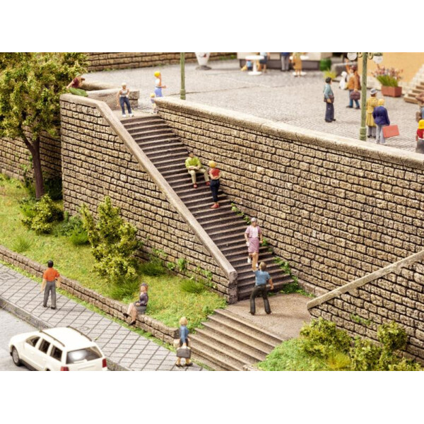 Noch 58303 Stairs Set, handpainted, H0