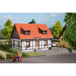 Auhagen 11453 Detached house, H0