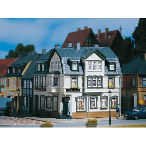 Auhagen 12255 Eckhaus Irish Pub, H0/TT