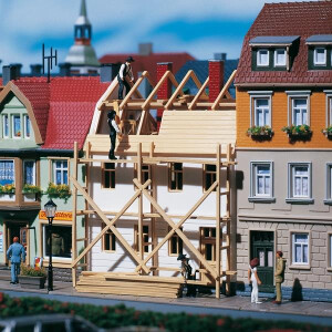 Auhagen 12270 Townhouse under renovation, H0/TT