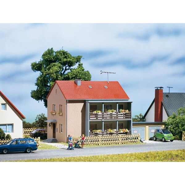 Auhagen 12236 Maison multifamiliale, H0 / TT