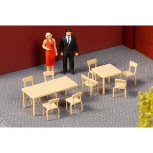 Auhagen 41671 Tables, chairs, H0