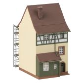 Faller 232175 Old-Town house with scaffolding, N