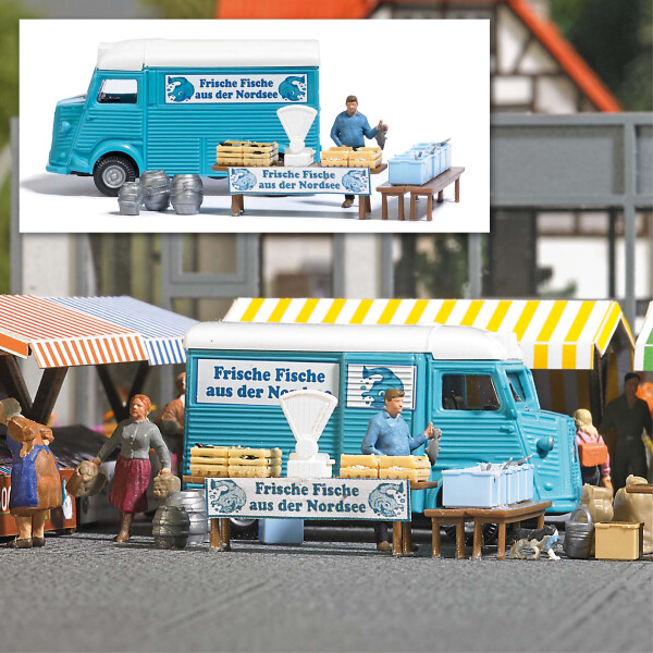 Busch 7990 Action Set: Fischhändler, H0