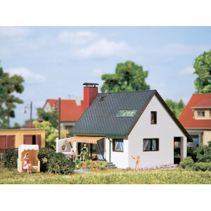 Auhagen 12246 House Carmen, H0/TT