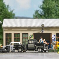 Busch 79812 Model sitting on a pickup, H0