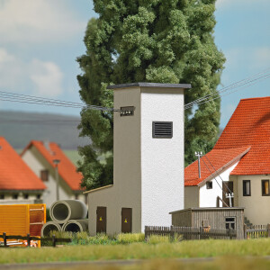 Busch 1367 LPG-Trafoturm, H0