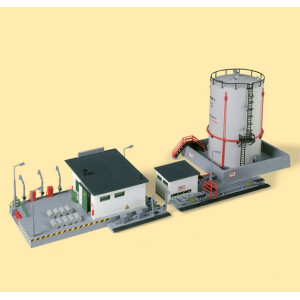 Auhagen 12264 Small tank farm with tall tank, H0/TT