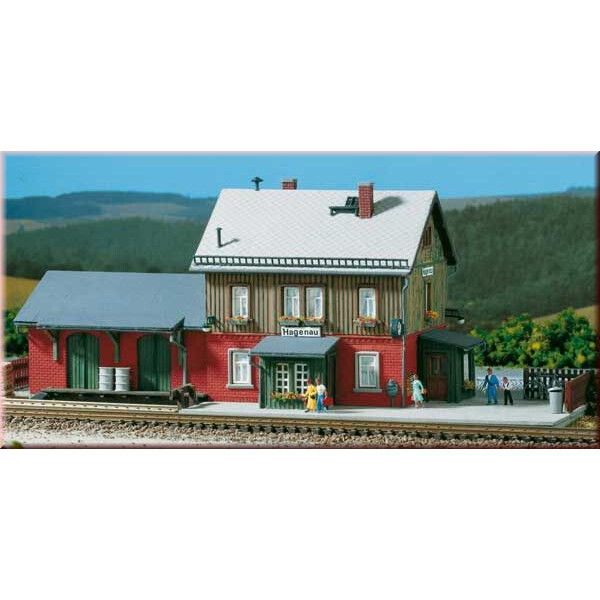 Auhagen 13275 Hagenau station, TT