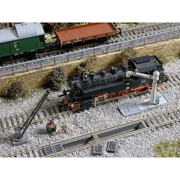Auhagen 13289 Slag removal and waterspout, TT